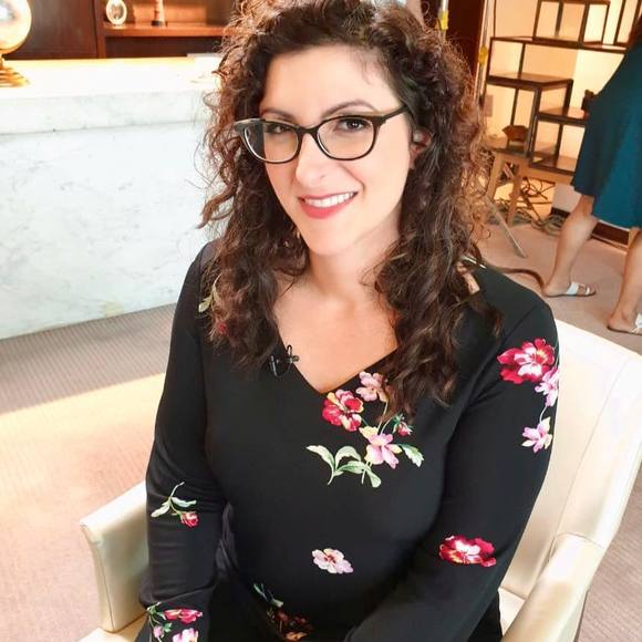 Meet your Posher, Jenna - Picture 1 of 1